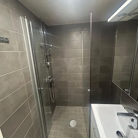 Cozy One-bedroom Near Forest And In